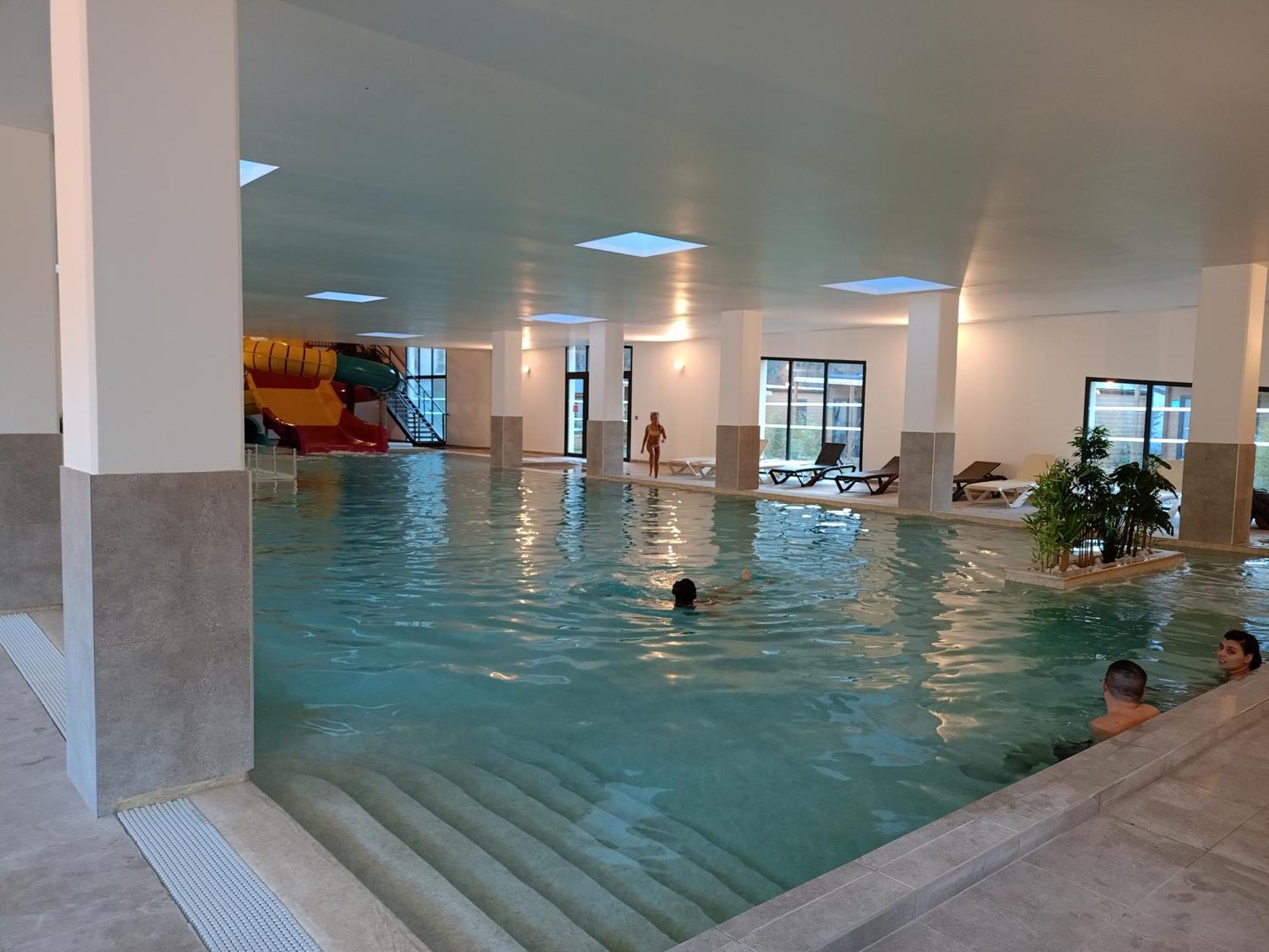 Camping Paradis La Marmotte 阿克斯莱泰尔姆 外观 照片