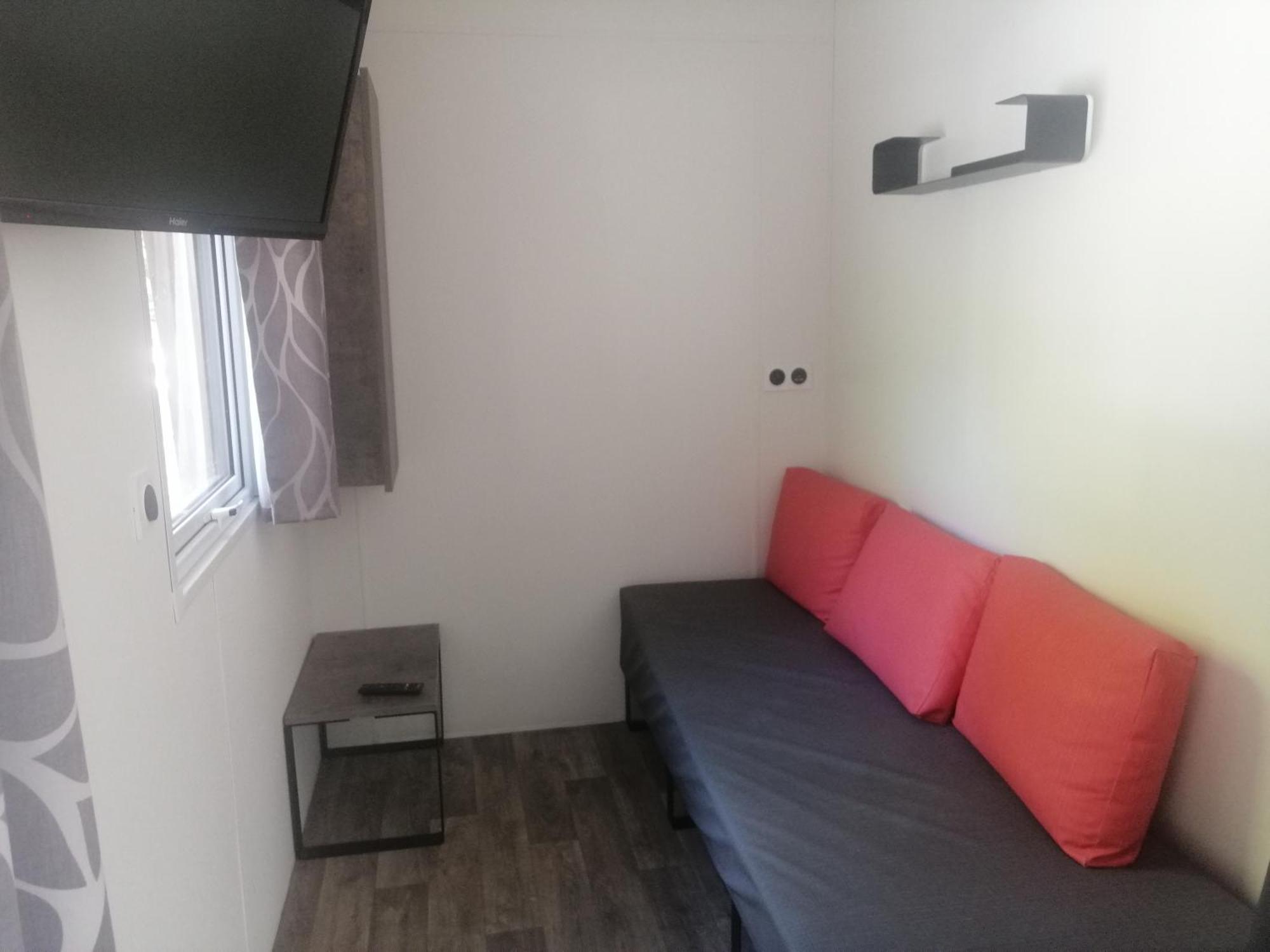 Camping Paradis La Marmotte 阿克斯莱泰尔姆 外观 照片