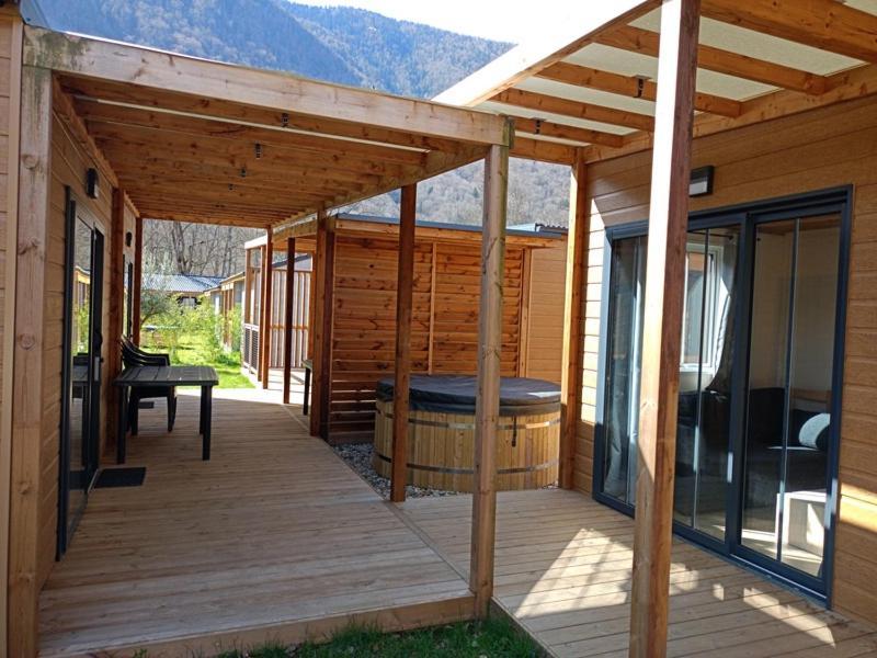 Camping Paradis La Marmotte 阿克斯莱泰尔姆 外观 照片